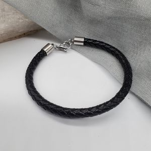 Genuine Italian Leather Black/Silver Stainless Clasp Bracelet
